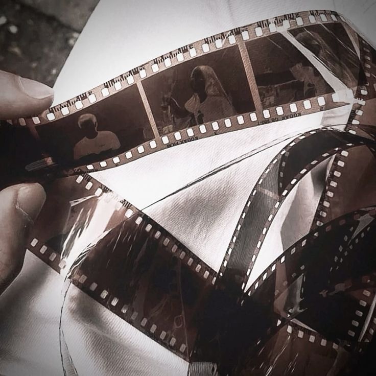 5 Generations of K-Pop Explained by Someone Who’s WAY Too Obsessed