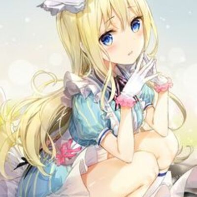 AestheticStup1dBl0ndie